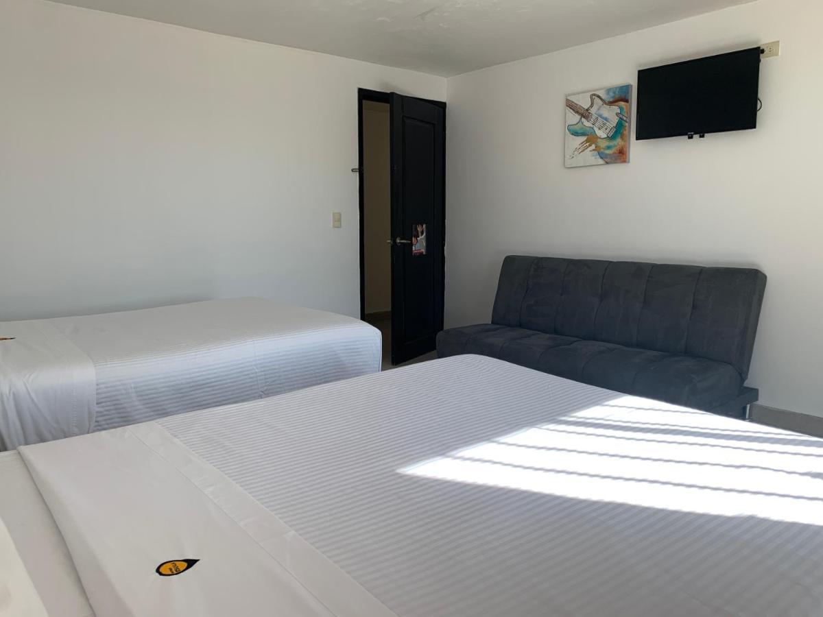 Hotel Escala Puebla Centro Экстерьер фото