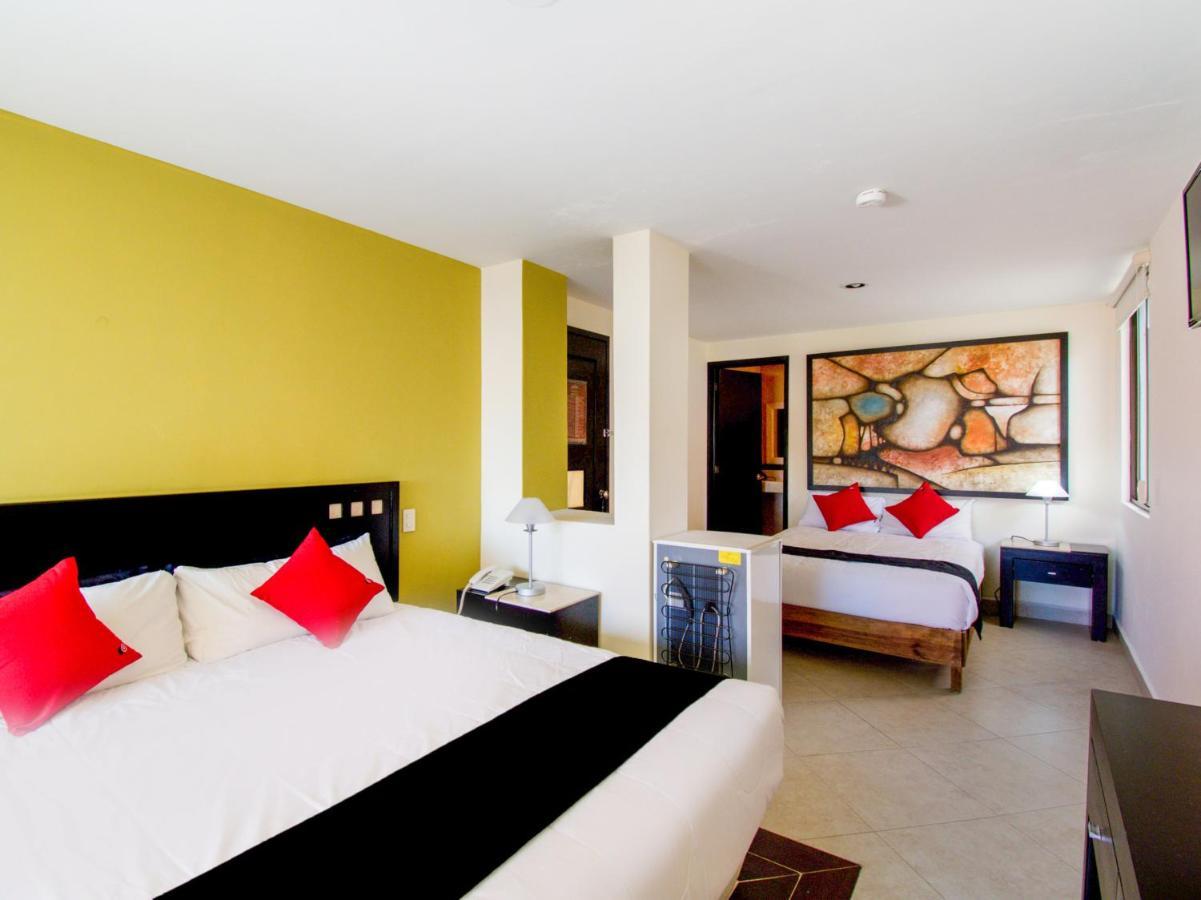Hotel Escala Puebla Centro Экстерьер фото